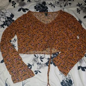 Yellow cropped shirt